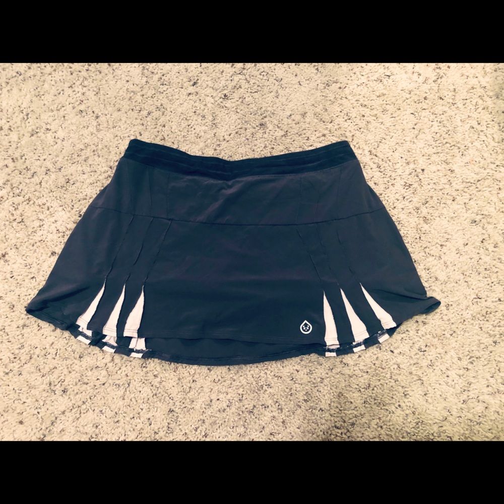 Tennis skort size small Tasc